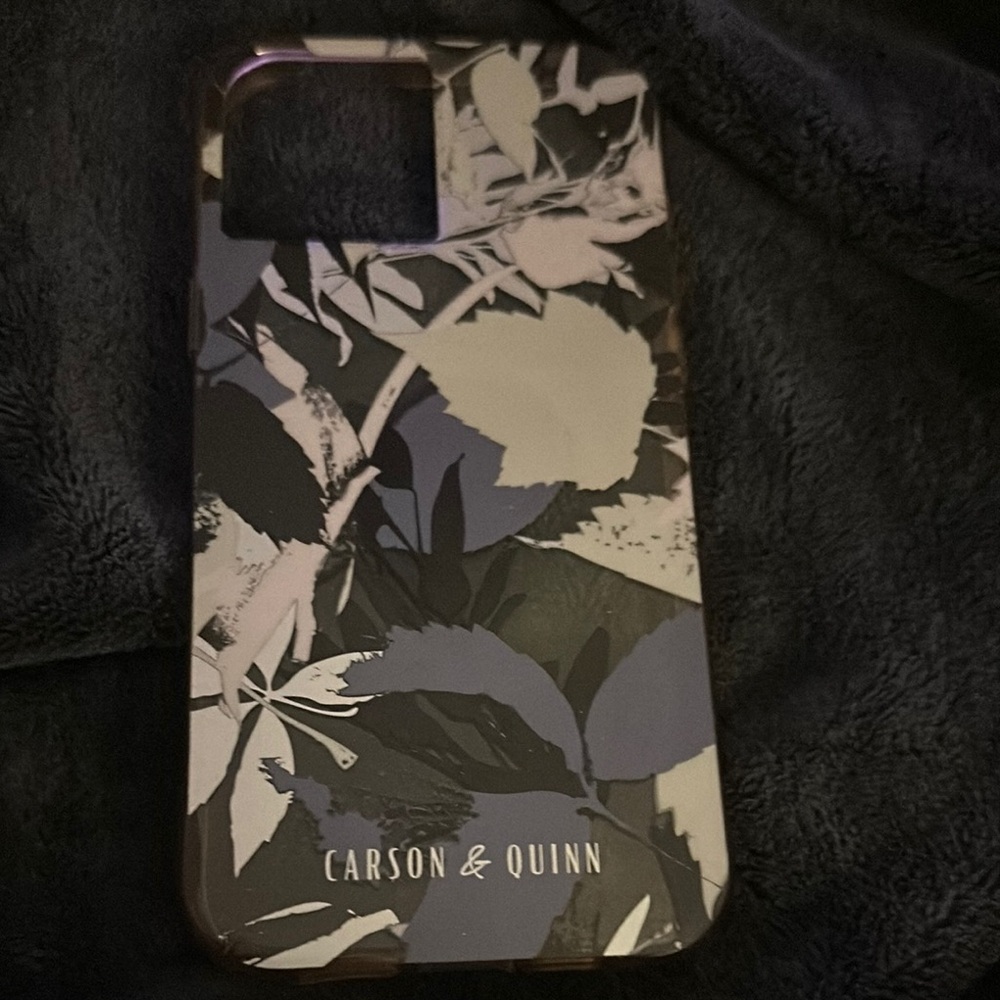 Carson & Quinn Leaf Print Phone Case for iphone 12 pro max